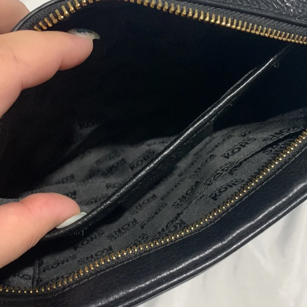 MK Crossbody - Picture 4 of 7